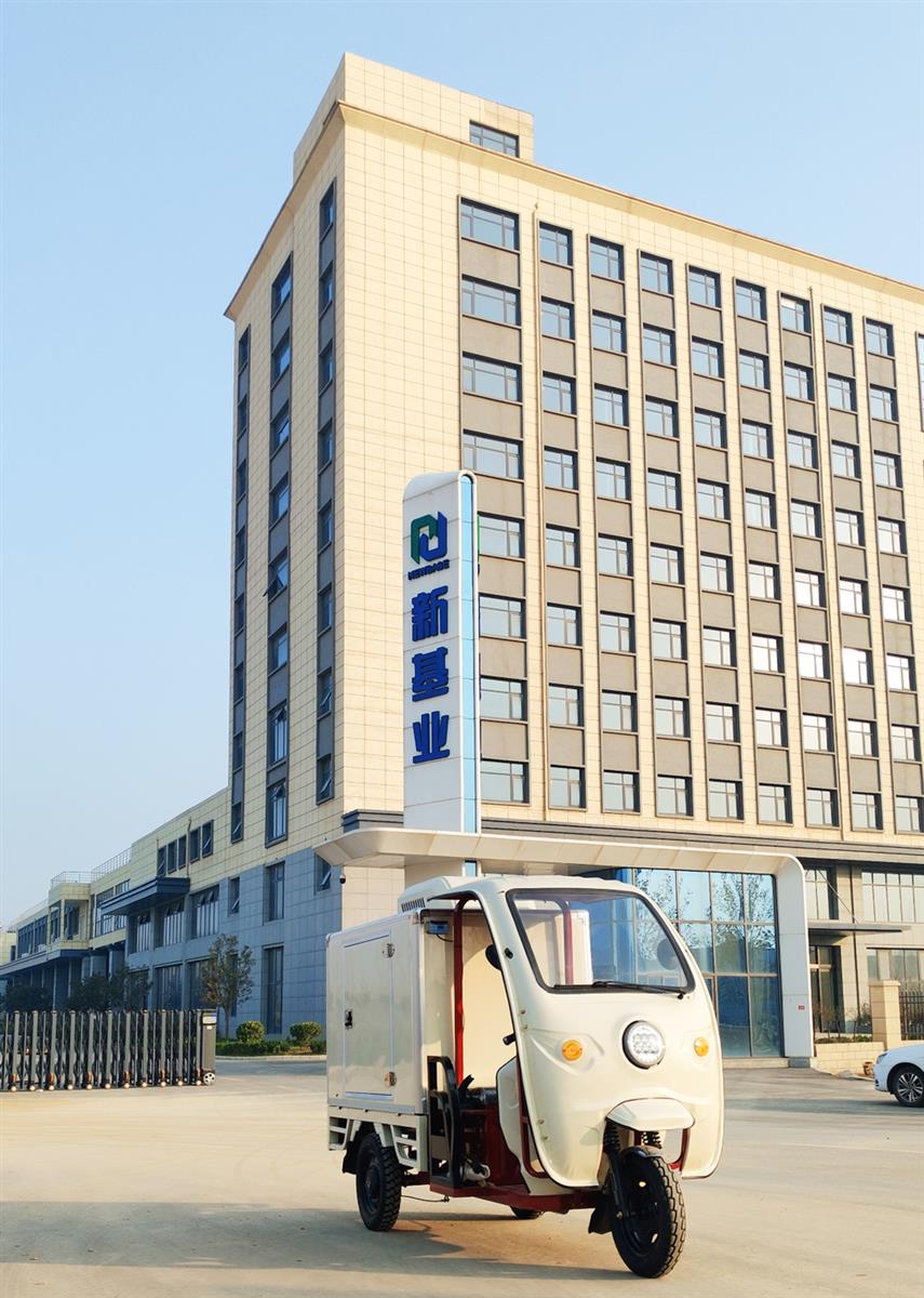 NBRV-400 Exterior